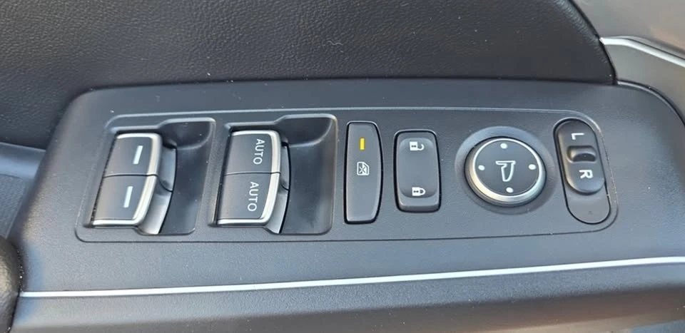 2025 Acura Integra 5th Gen - Image 8 of 8