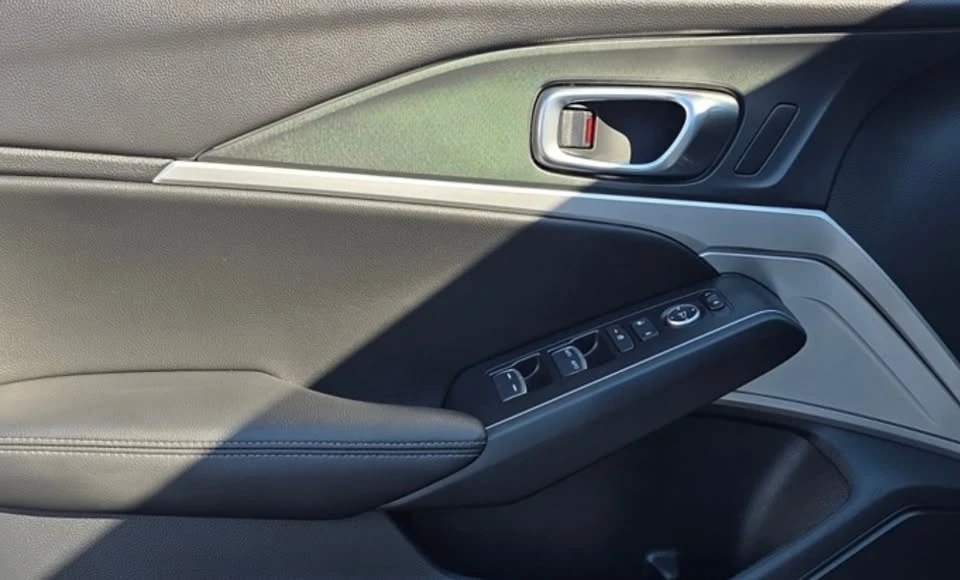 2025 Acura Integra 5th Gen - Image 4 of 8