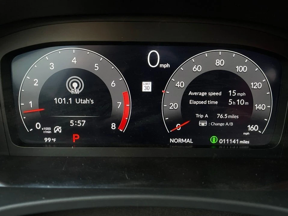 2025 Acura Integra 5th Gen - Image 10 of 11