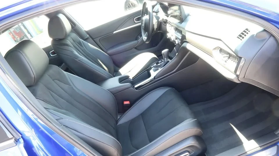 2025 Acura Integra 5th Gen - Image 18 of 20