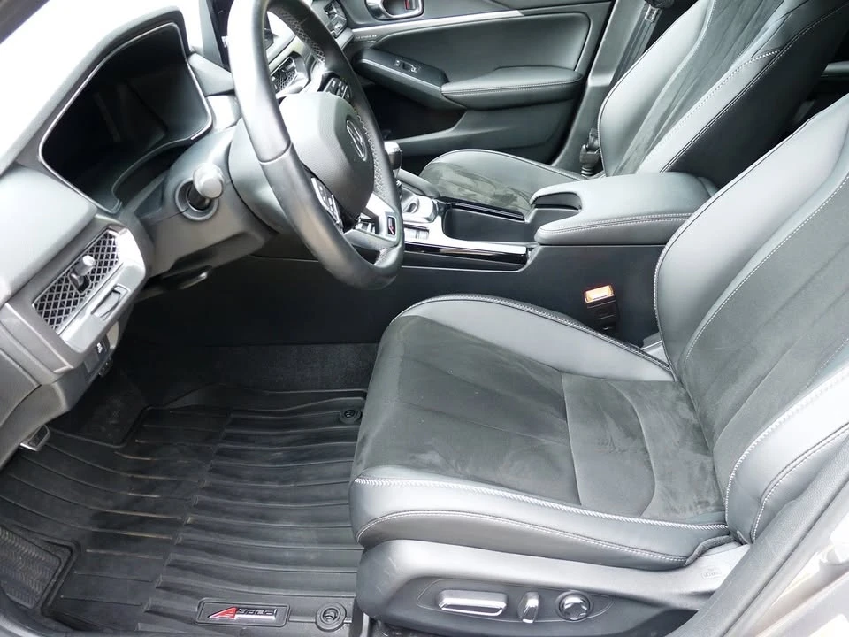2025 Acura Integra 5th Gen - Image 11 of 20
