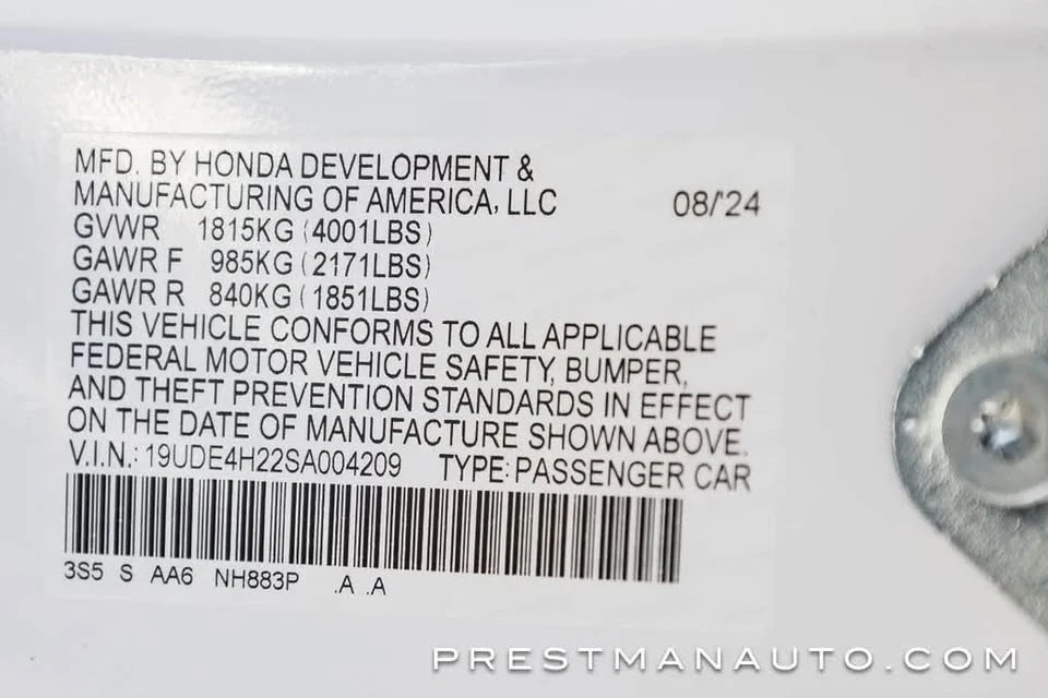 2025 Acura Integra 5th Gen - Image 8 of 16
