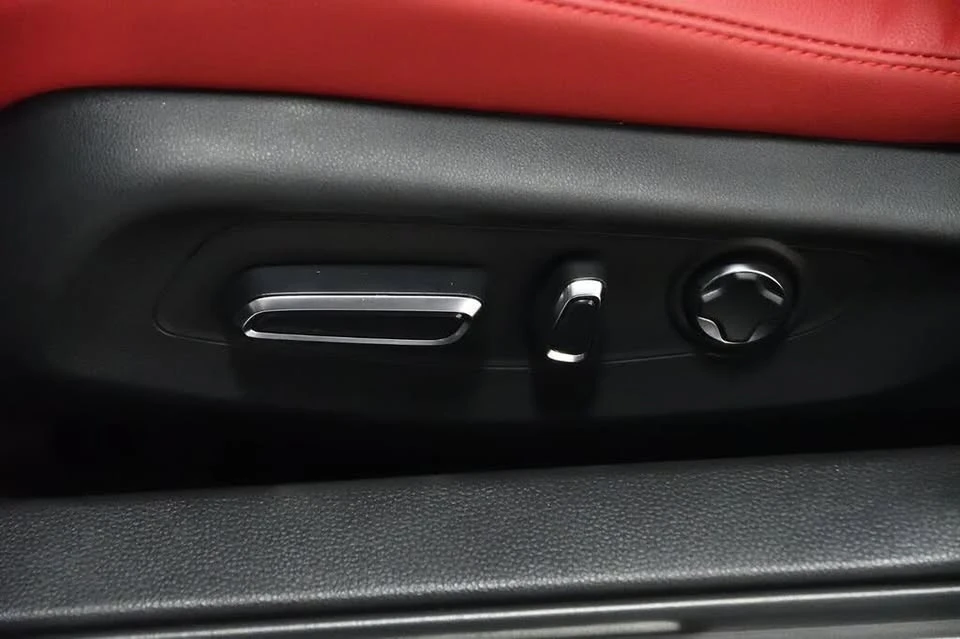 2025 Acura Integra 5th Gen - Image 13 of 20