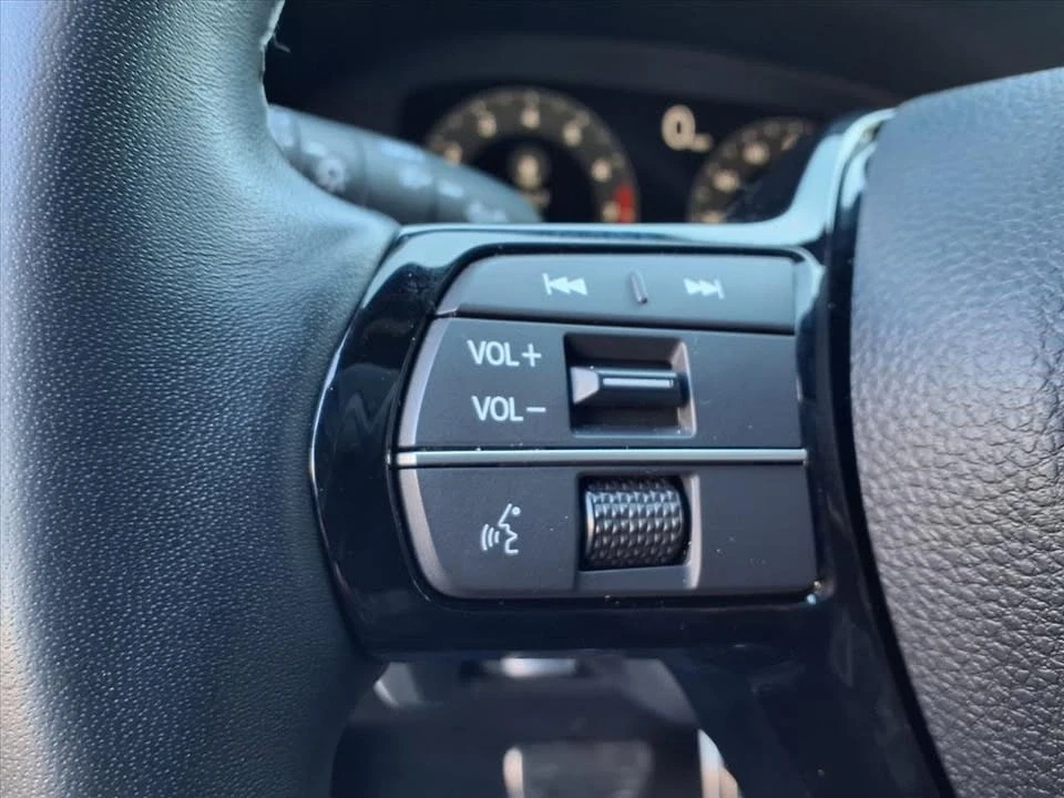 2025 Acura Integra 5th Gen - Image 19 of 20