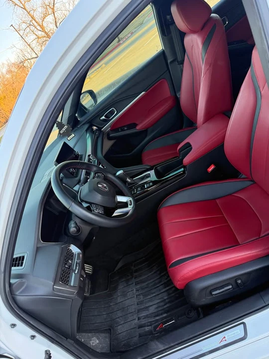 2025 Acura Integra 5th Gen - Image 11 of 20