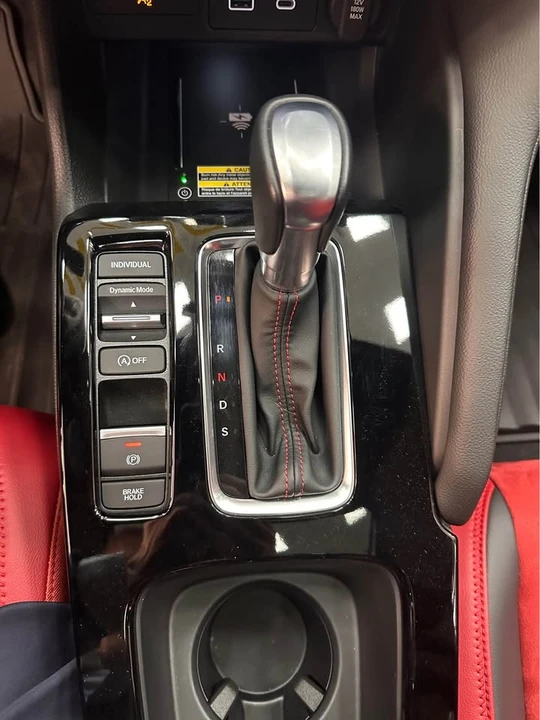 2025 Acura Integra 5th Gen - Image 17 of 18