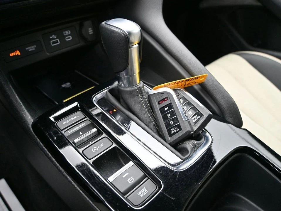 2025 Acura Integra 5th Gen - Image 5 of 10