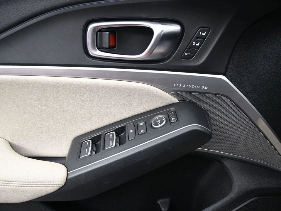 2025 Acura Integra 5th Gen - Image 7 of 10