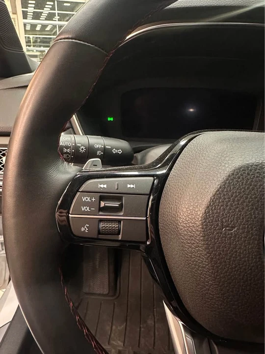 2025 Acura Integra 5th Gen - Image 15 of 18