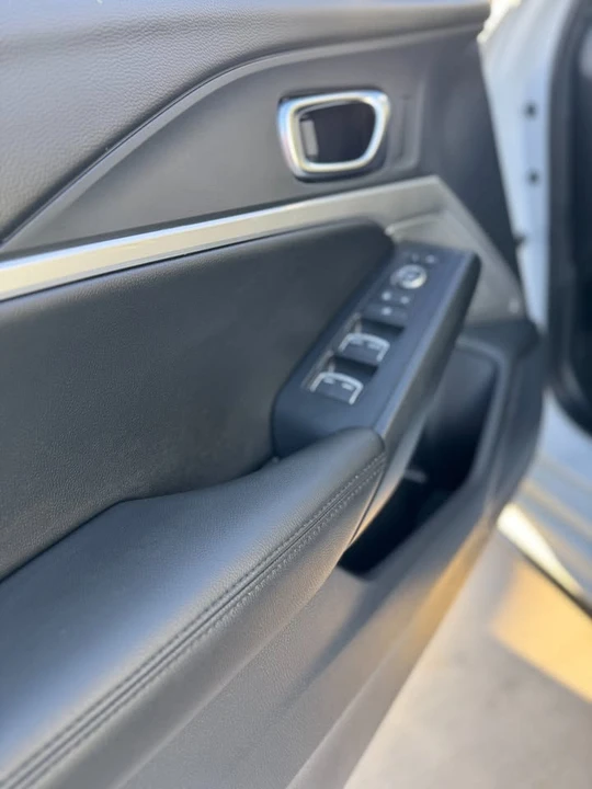 2025 Acura Integra 5th Gen - Image 10 of 11