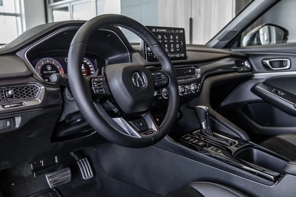 2025 Acura Integra 5th Gen - Image 14 of 20