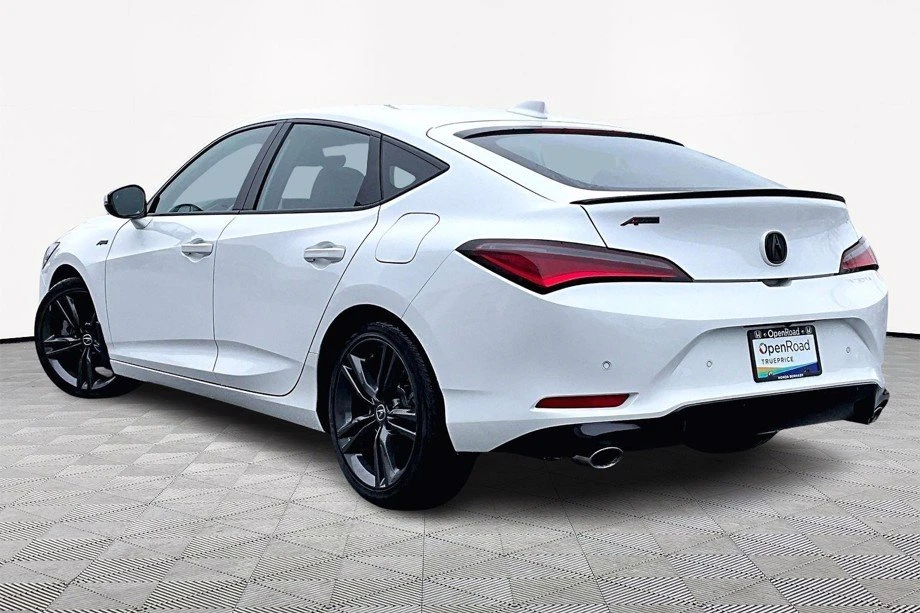 2025 Acura Integra 5th Gen - Image 10 of 12