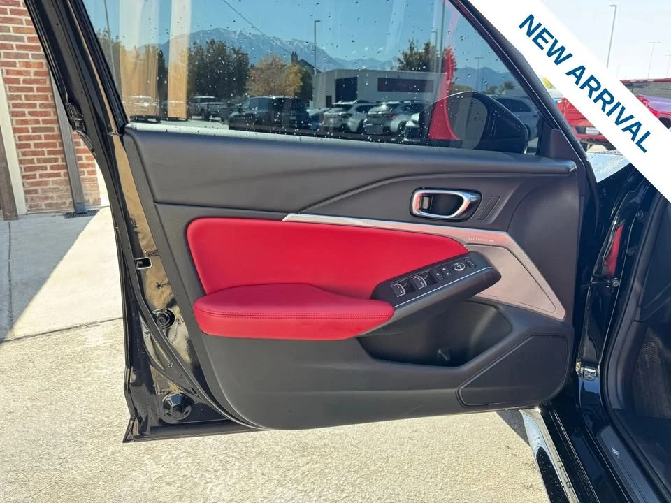 2025 Acura Integra 5th Gen - Image 17 of 20