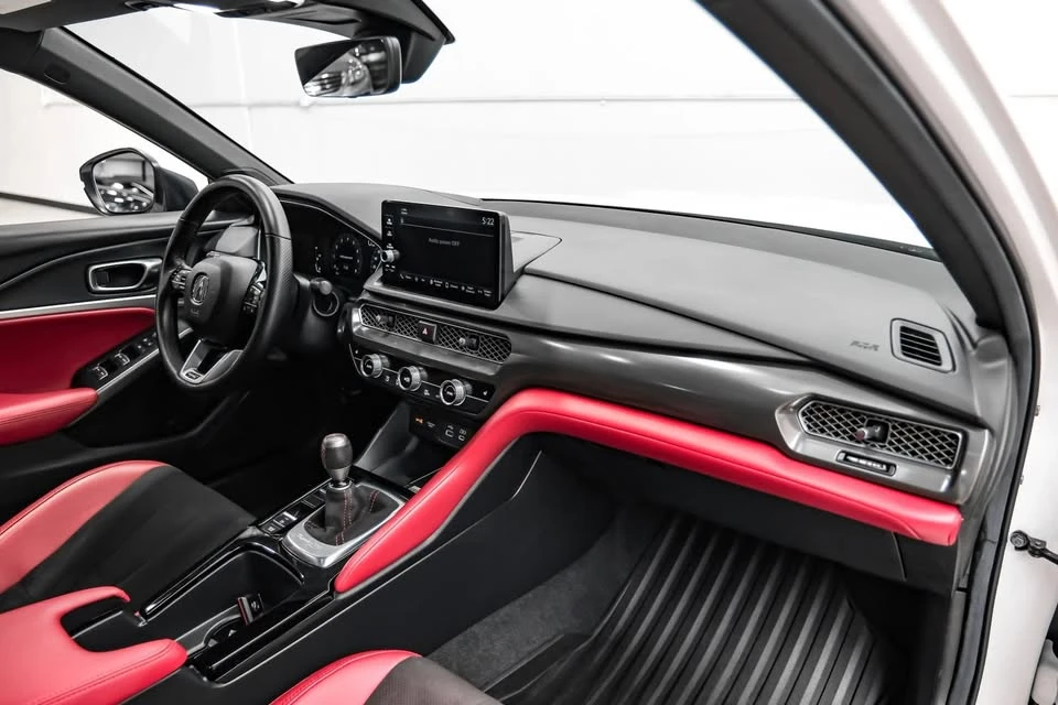 2025 Acura Integra 5th Gen - Image 12 of 19