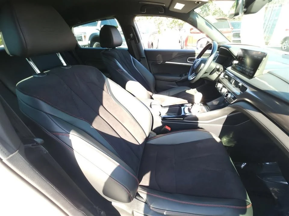 2025 Acura Integra 5th Gen - Image 12 of 20