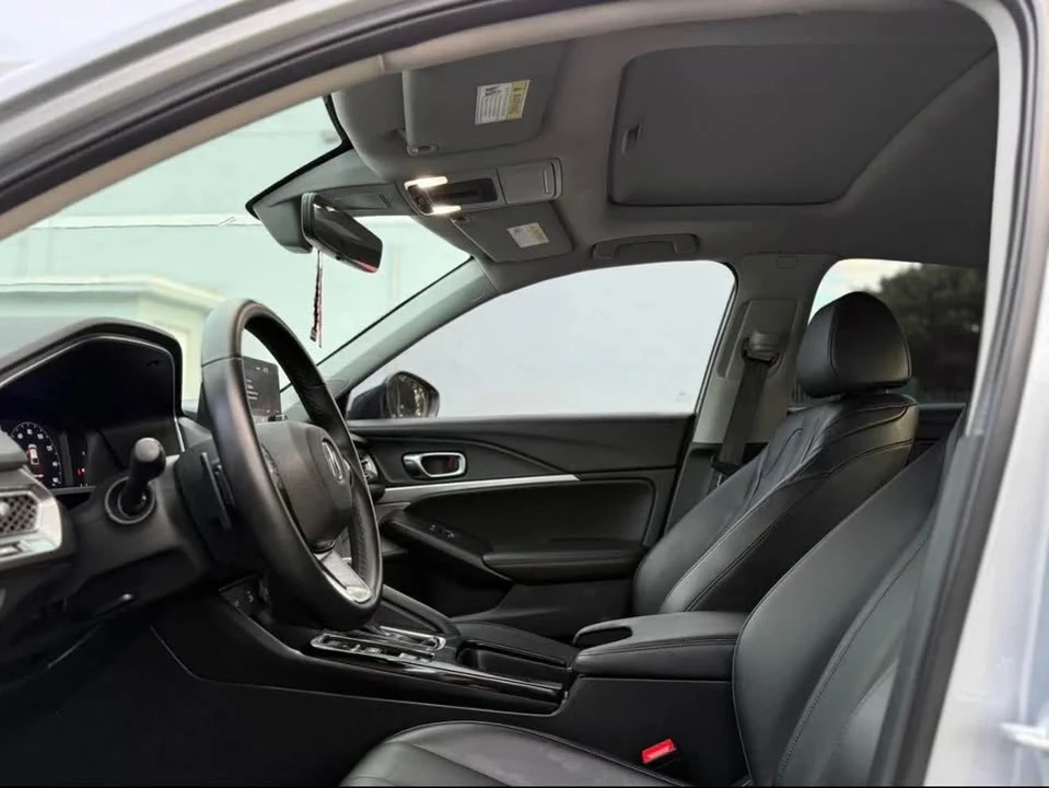 2025 Acura Integra 5th Gen - Image 8 of 13