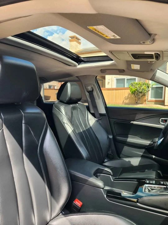 2025 Acura Integra 5th Gen - Image 6 of 20
