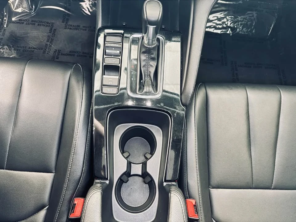 2025 Acura Integra 5th Gen - Image 18 of 20