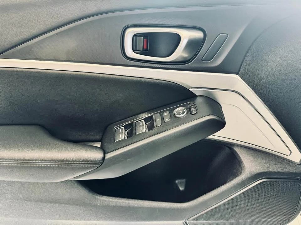 2025 Acura Integra 5th Gen - Image 13 of 20