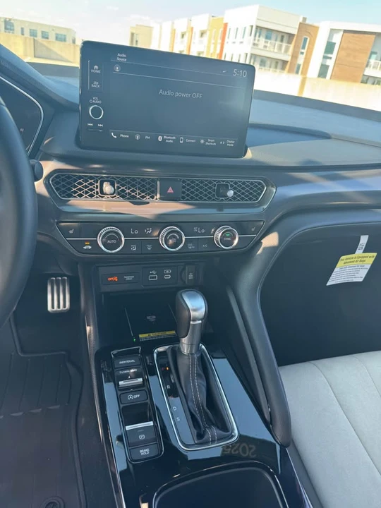 2025 Acura Integra 5th Gen - Image 6 of 9