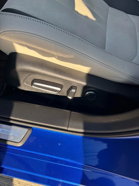 2025 Acura Integra 5th Gen - Image 8 of 9