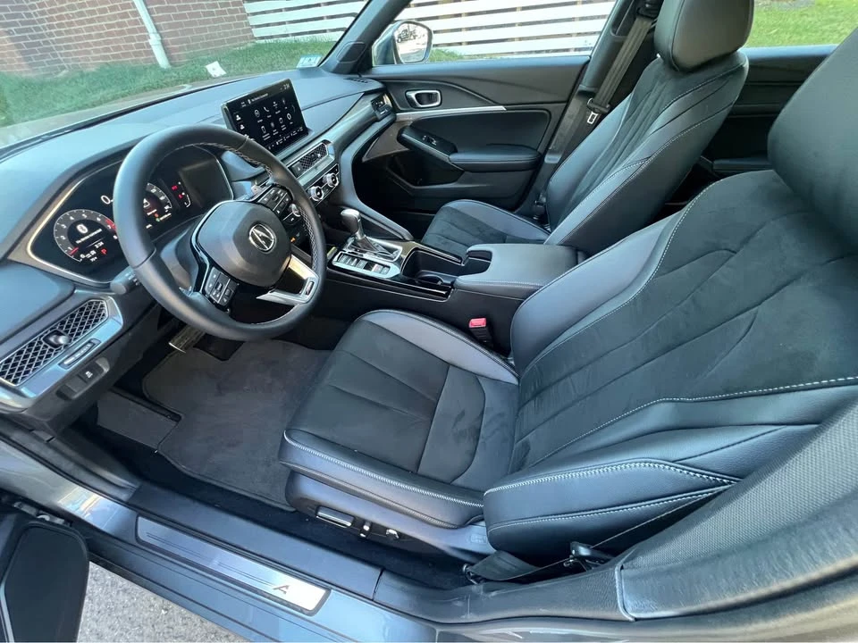 2025 Acura Integra 5th Gen - Image 4 of 6