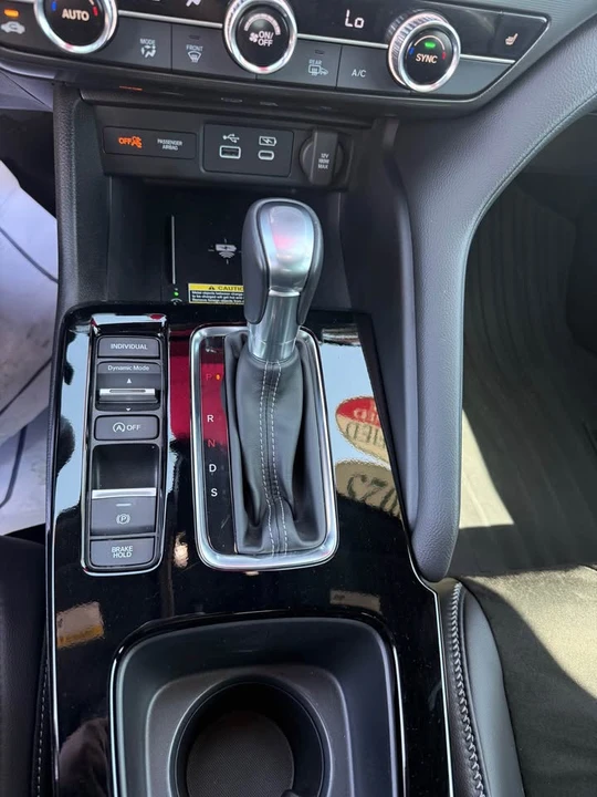 2025 Acura Integra 5th Gen - Image 12 of 18
