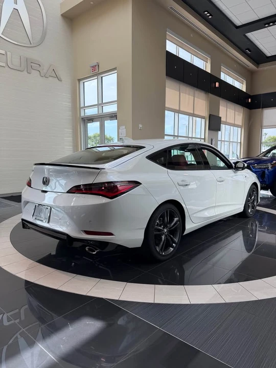 2025 Acura Integra 5th Gen - Image 8 of 10