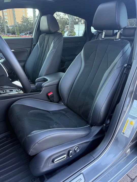 2025 Acura Integra 5th Gen - Image 11 of 19