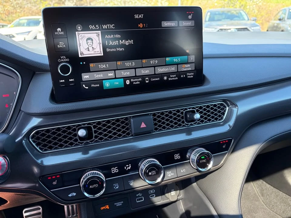 2025 Acura Integra 5th Gen - Image 15 of 17
