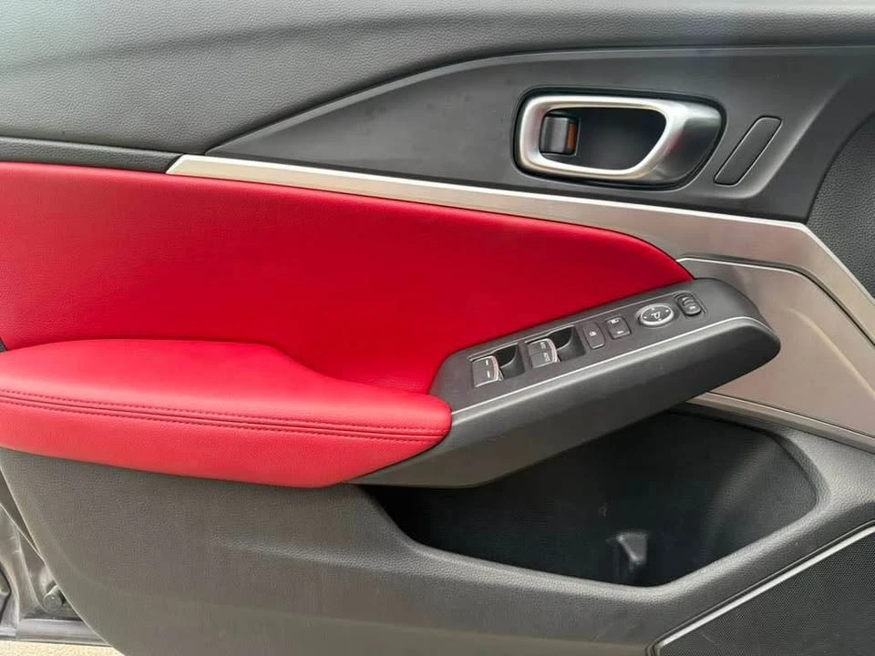 2025 Acura Integra 5th Gen - Image 9 of 10