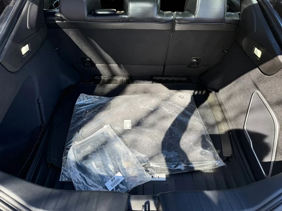 2025 Acura Integra 5th Gen - Image 13 of 20