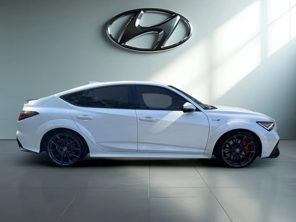 2025 Acura Integra 5th Gen - Image 7 of 10