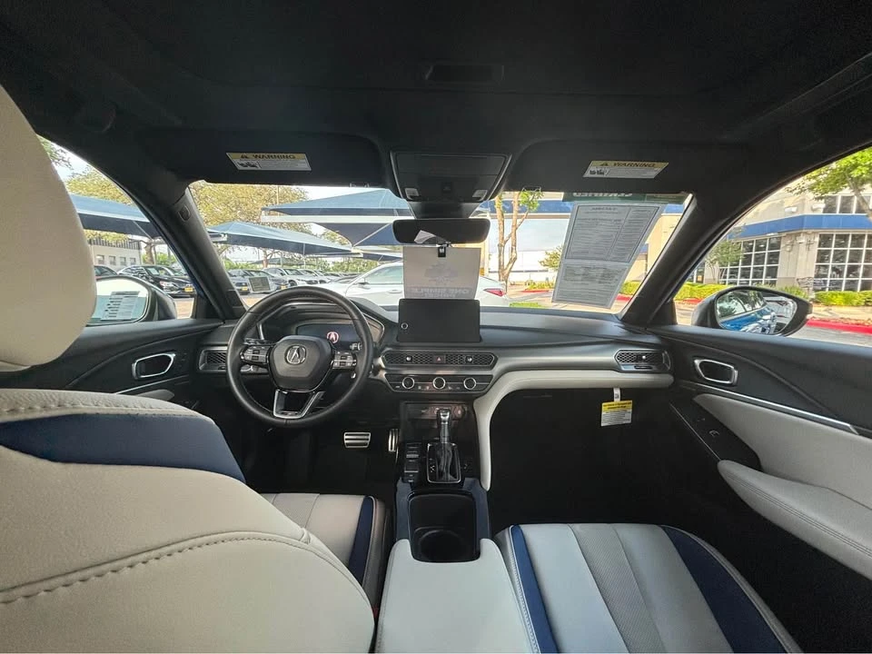 2025 Acura Integra 5th Gen - Image 9 of 12
