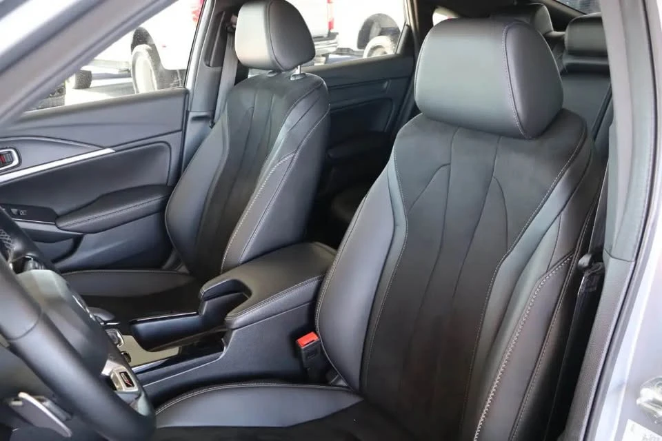 2025 Acura Integra 5th Gen - Image 11 of 19