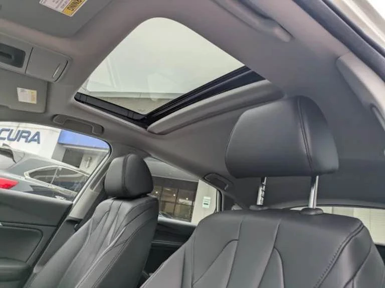 2025 Acura Integra 5th Gen - Image 10 of 11