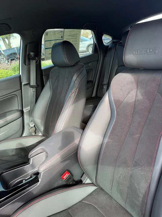 2025 Acura Integra Type S 5th Gen - Image 5 of 6