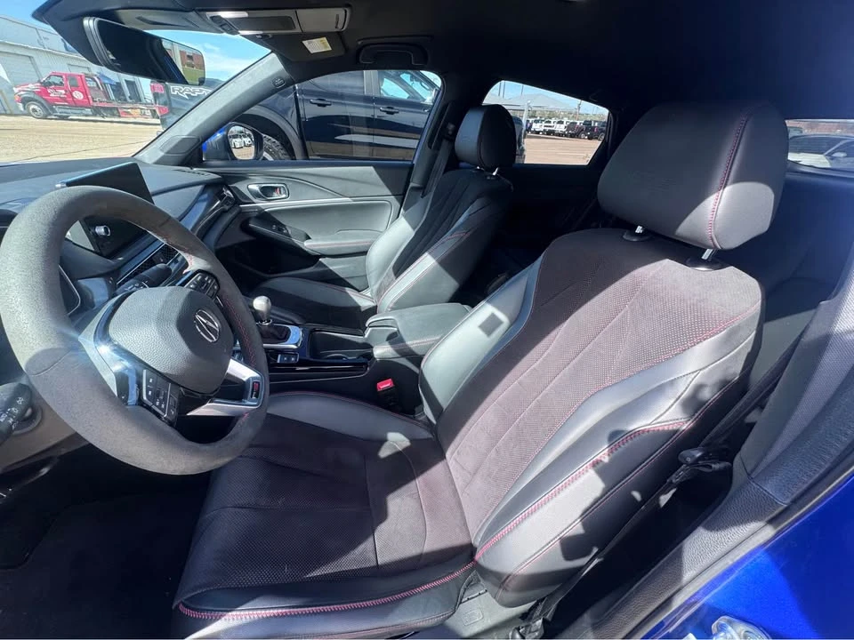 2025 Acura Integra Type S 5th Gen - Image 8 of 10