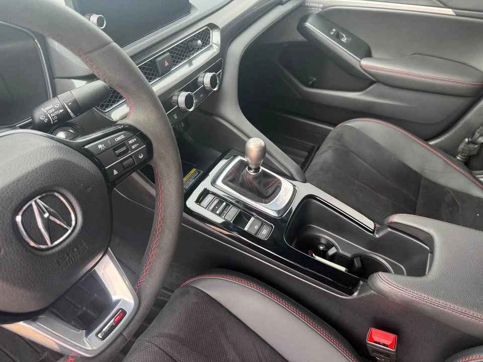 2025 Acura Integra Type S 5th Gen - Image 8 of 10