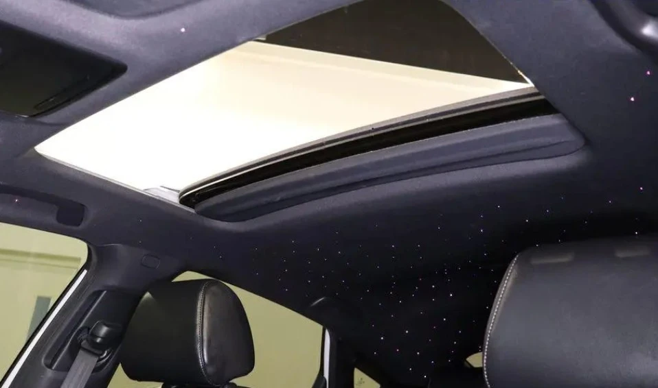 2025 Acura Integra 5th Gen - Image 9 of 12