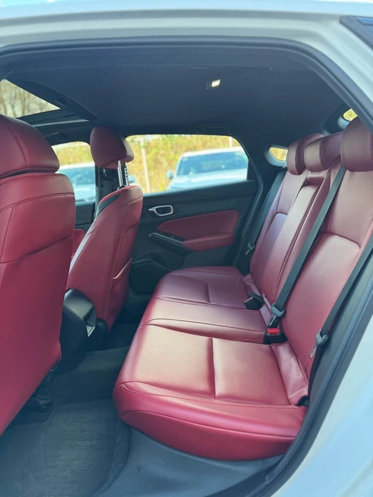2025 Acura Integra 5th Gen - Image 11 of 13