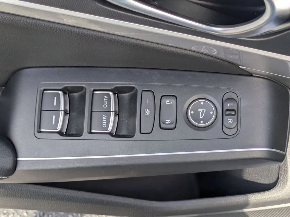 2025 Acura Integra 5th Gen - Image 19 of 20