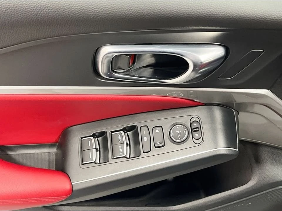 2025 Acura Integra 5th Gen - Image 17 of 20