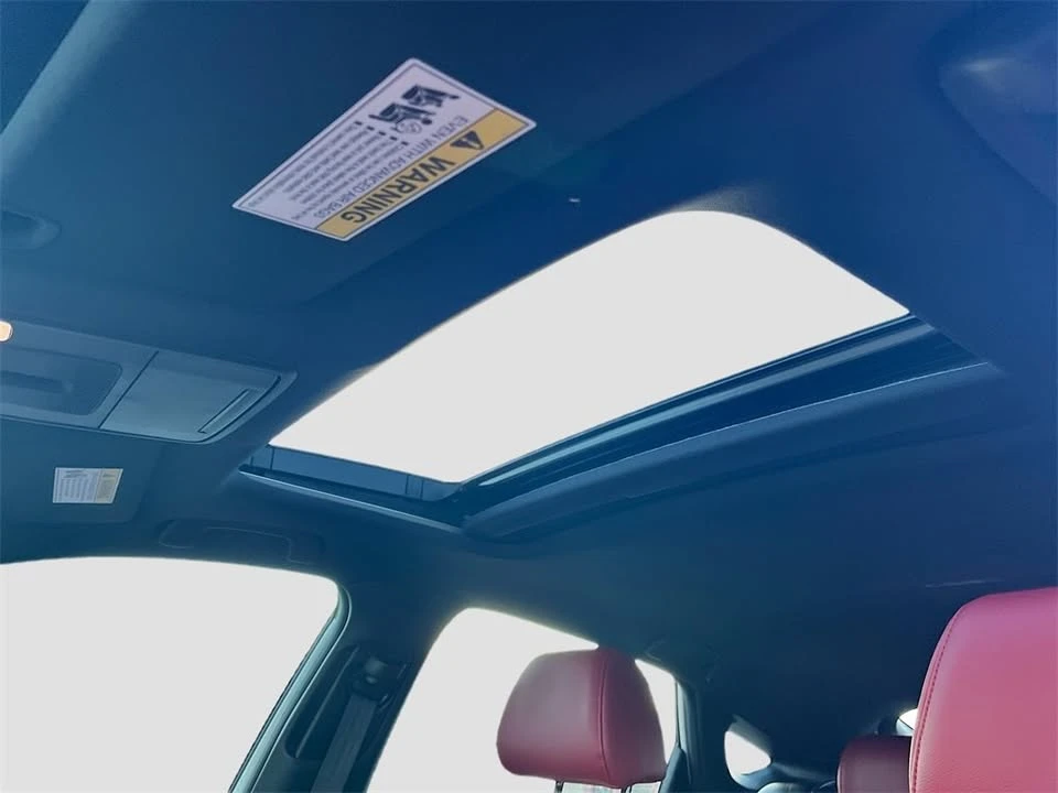 2025 Acura Integra 5th Gen - Image 4 of 11