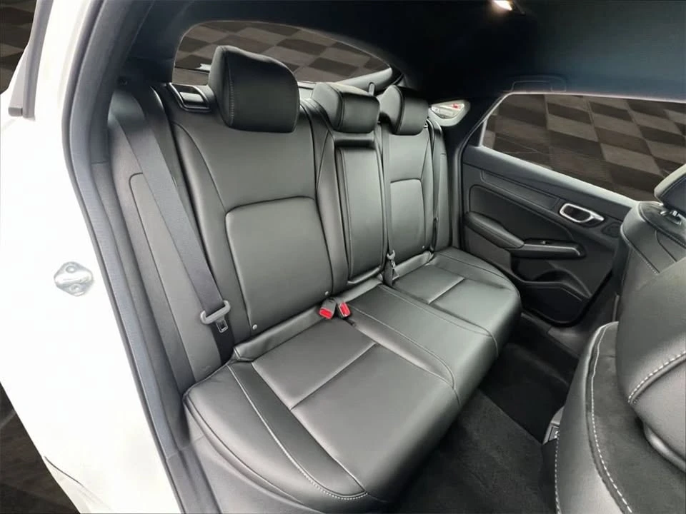 2025 Acura Integra 5th Gen - Image 18 of 20