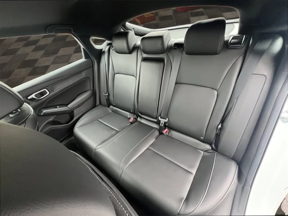 2025 Acura Integra 5th Gen - Image 14 of 20