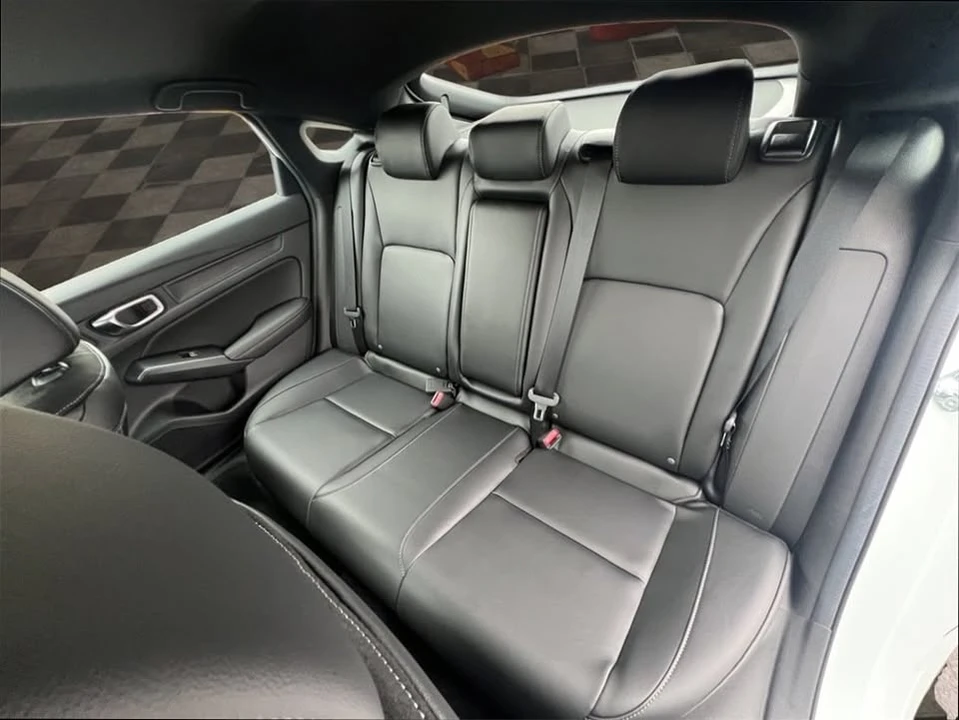 2025 Acura Integra 5th Gen - Image 14 of 20