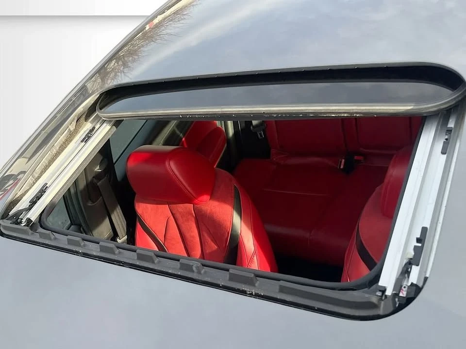 2025 Acura Integra 5th Gen - Image 18 of 20