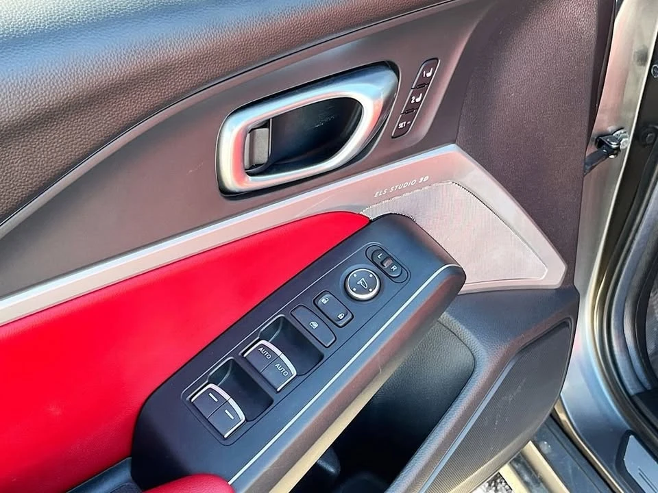 2025 Acura Integra 5th Gen - Image 17 of 20