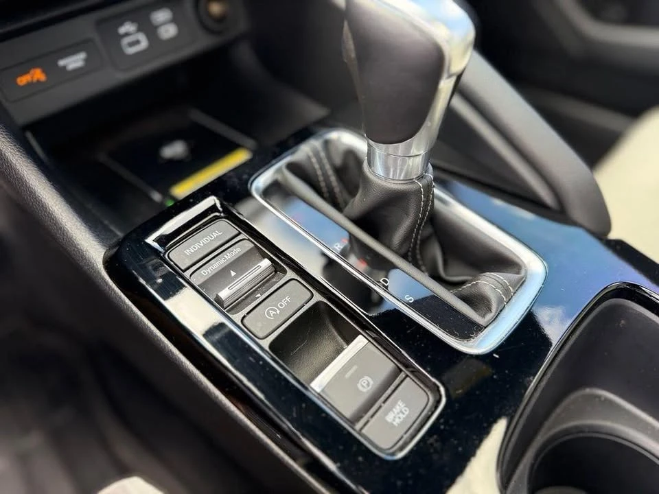 2025 Acura Integra 5th Gen - Image 18 of 20